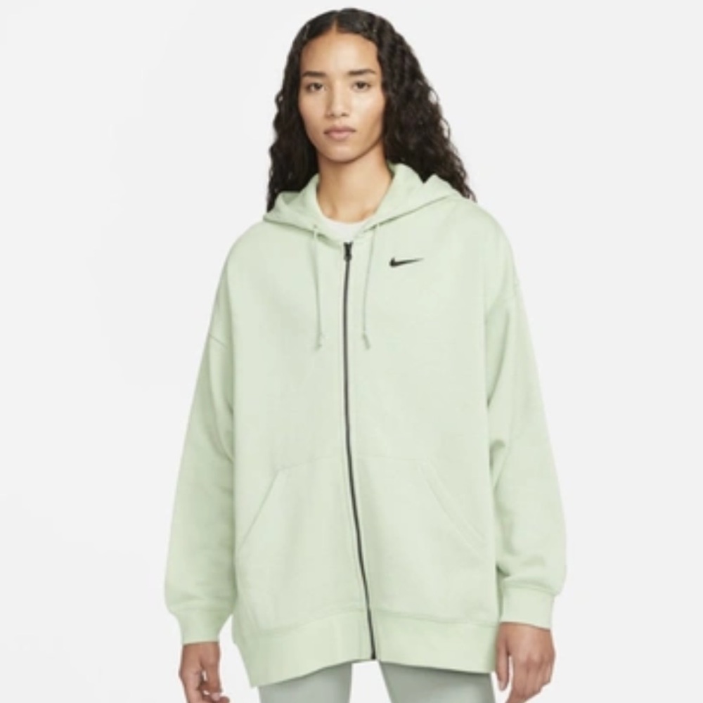 Nike Sportswear Essentials Full-Zip Oversized Fleece Hoodie / Medium